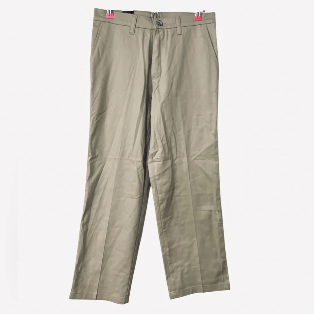 Lee Men's Total Freedom Stretch Straight Fit Flat Front Pant Pebble Size 30x30